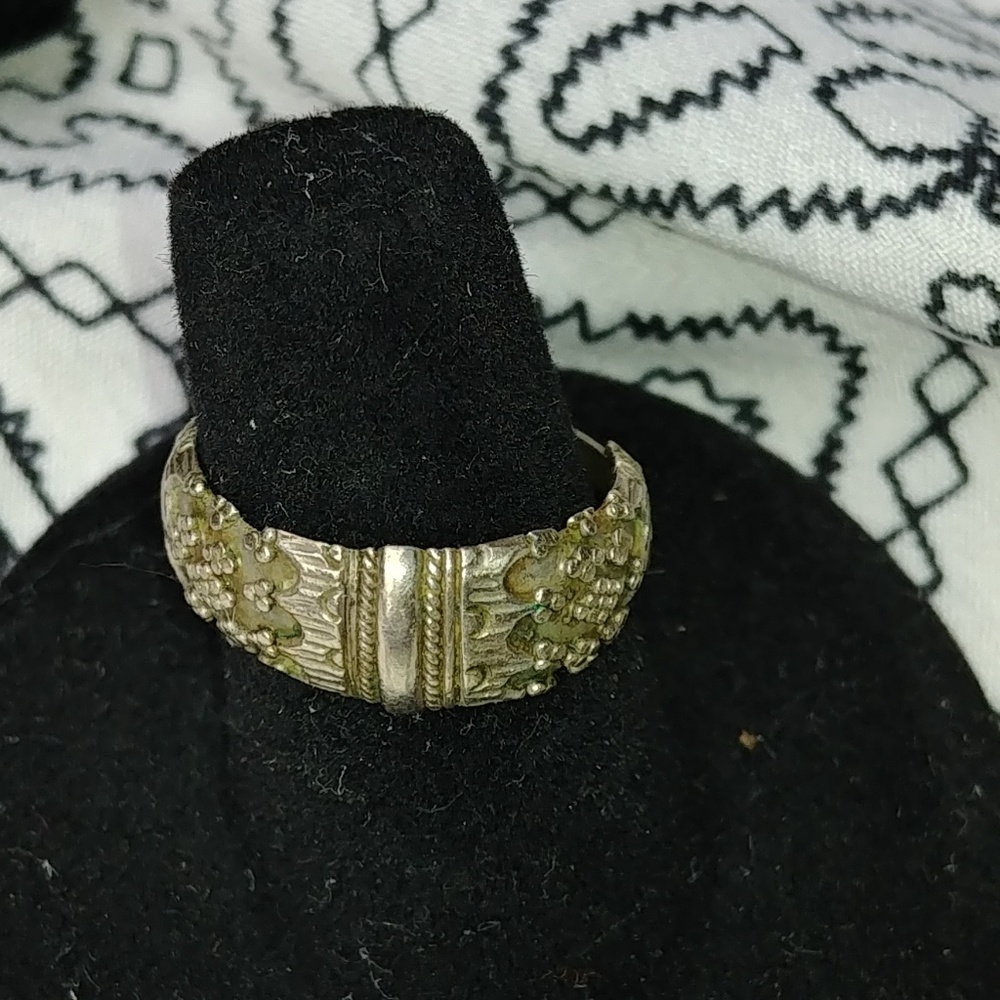 Medieval renaissance  sterling silver ring